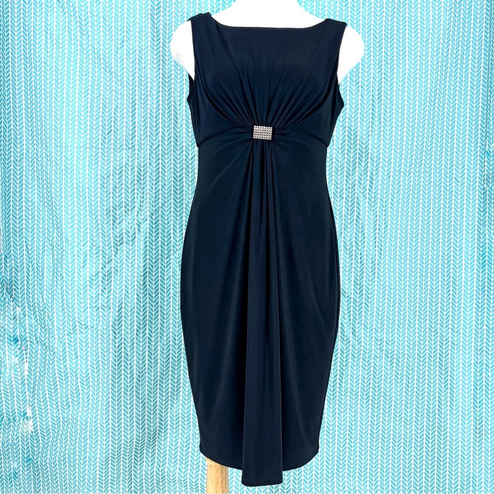 Jones & Co. Black Sleeveless Empire Waist Ruched Front Lined Dress, Small Petite